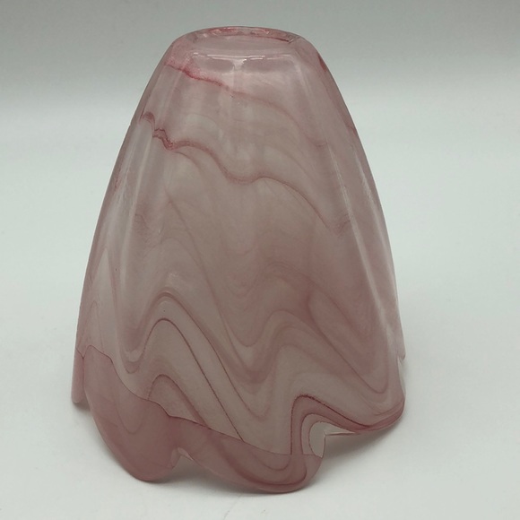 PINK glass vase and small glass cup. - Picture 8 of 12